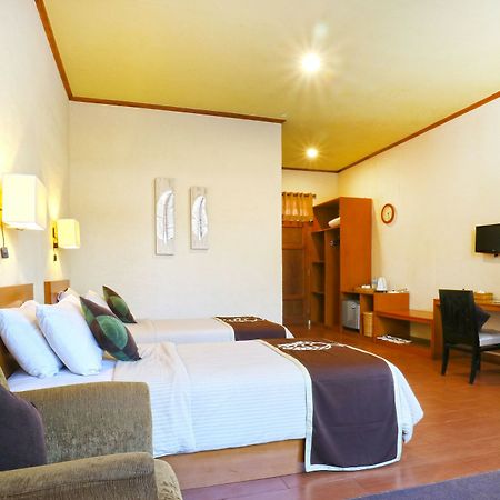 Hotel & Banquet Panorama Lembang Exterior foto